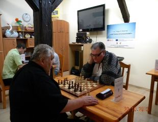 201310277a.jpg
