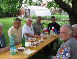 201506037a.jpg